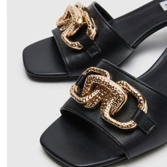 Steve Madden Big Chain Santana Heeled Sandal Sz 9.5 - Picture 3 of 5